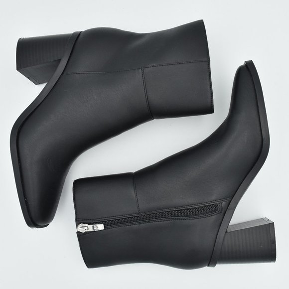 Marc Fisher Dairey dress booties, Black, Women's 5.5 - Picture 12 of 12